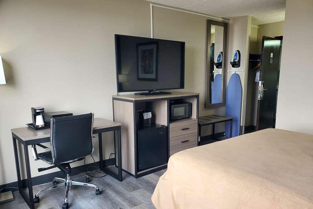Super 8 By Wyndham Laredo Hotel Szoba fotó